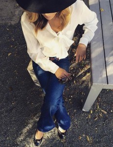 12132843_1617406495191359_270765353_n