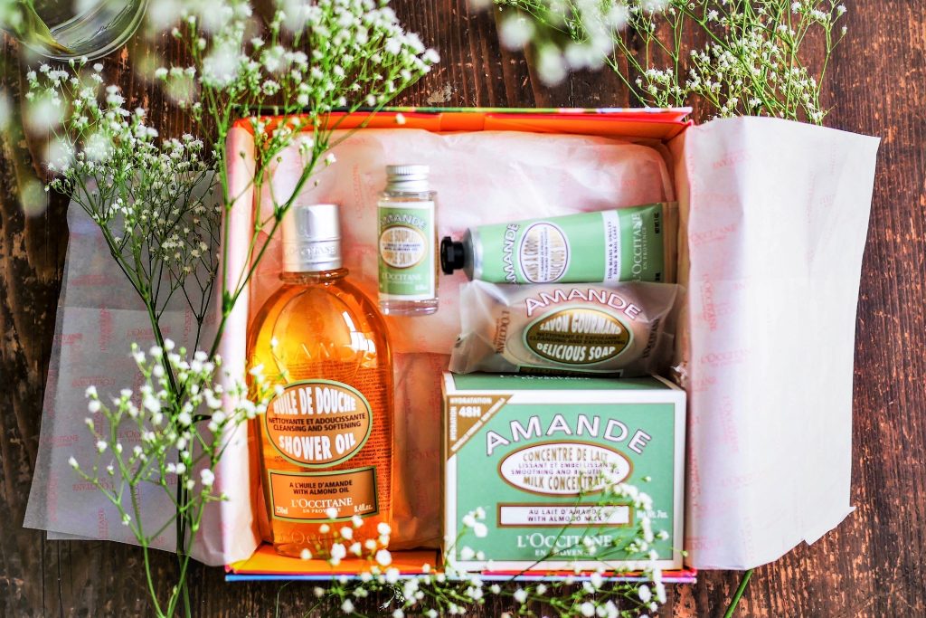 L'Occitane en Provence almond gift set mother's day