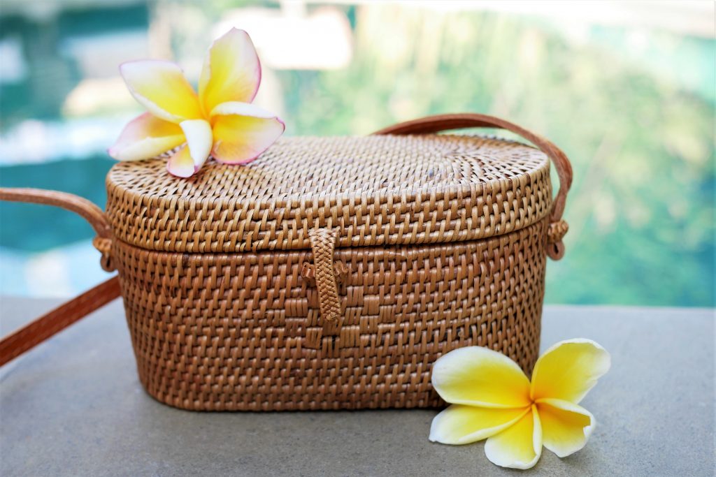 natural material basket bags